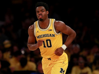 Derrick Walton Jr. (10)