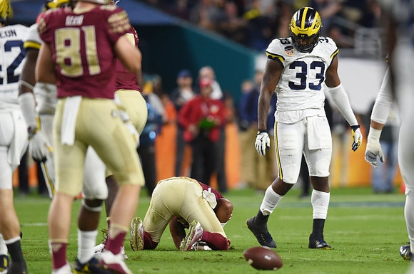 Taco Charlton (33)