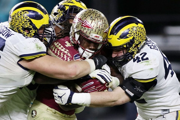 Ryan Glasgow (96) and Ben Gedeon (42)