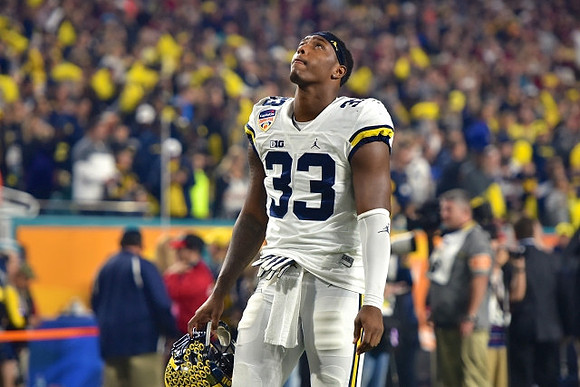 Taco Charlton (33)