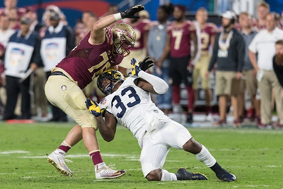 Taco Charlton (33)