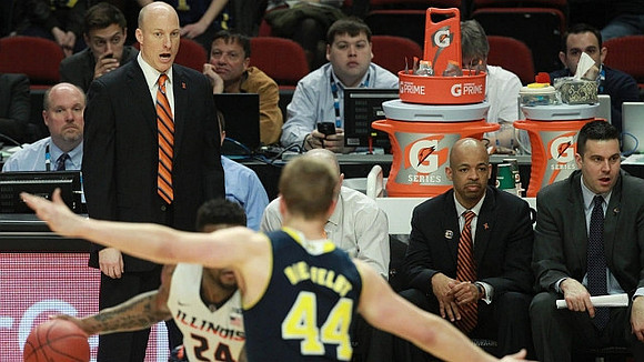 Max Bielfeldt (44) and Illinois Head Coach John Groce