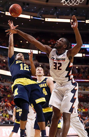 Muhammad-Ali Abdur-Rahkman (12) and Max Bielfeldt (44)