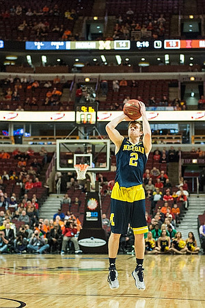 Spike Albrecht (2)