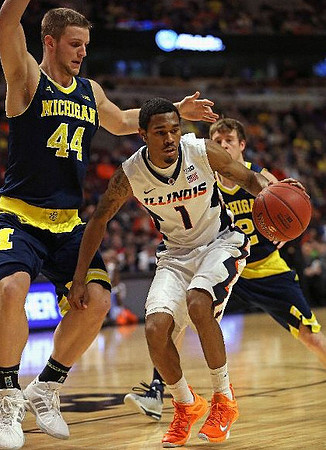 Max Bielfeldt (44) and Spike Albrecht (2)