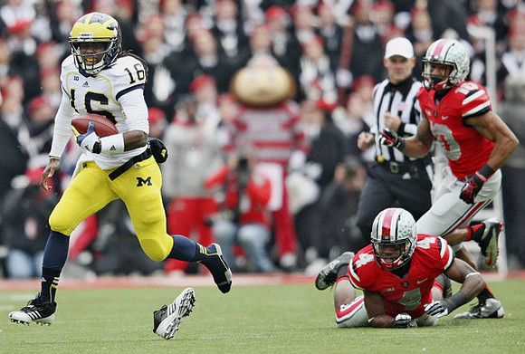Denard Robinson (16)
