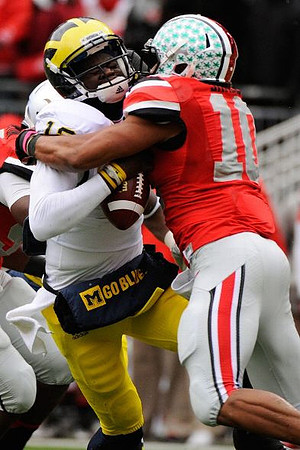 Denard Robinson (16)