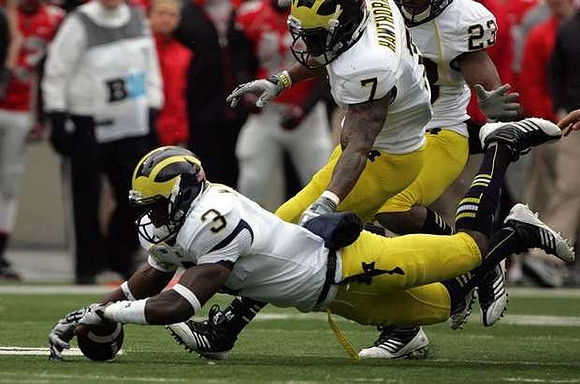 Marvin Robinson (3), Brandin Hawthorne (7), and Floyd Simmons (23)