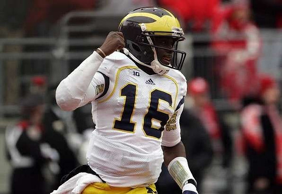 Denard Robinson (16)