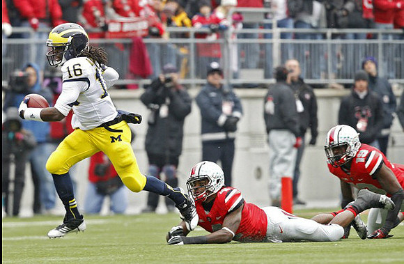 Denard Robinson (16)