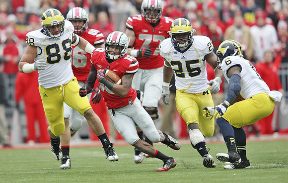 Craig Roh (88), Kenny Demens (25), and Raymon Taylor (6)
