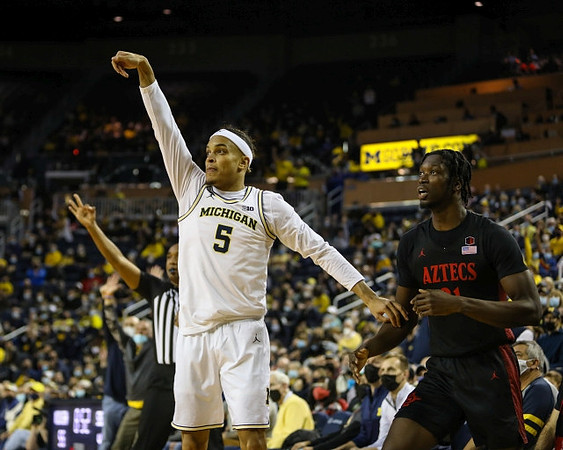 Terrance Williams II (5)