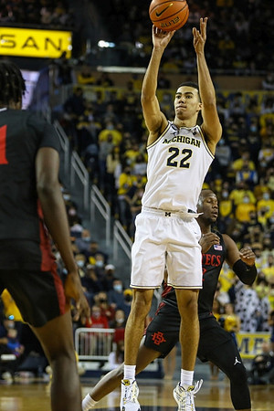Caleb Houstan (22)