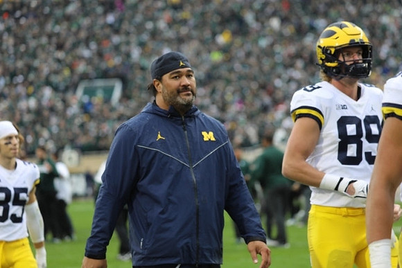 Caden Kolesar (35), Shaun Nua, and Carter Selzer (89)