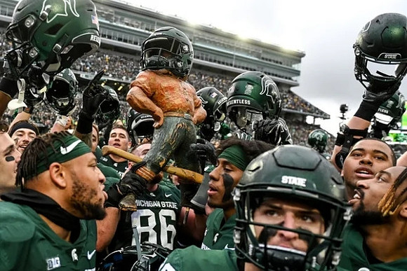 Paul Bunyan Trophy