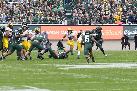 Karsen Barnhart (52), Ryan Hayes (76), and Blake Corum (2)