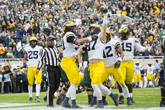 Junior Colson (25), Mike Morris (90), Aidan Hutchinson (97), Josh Ross (12), and Christopher Hinton (15)