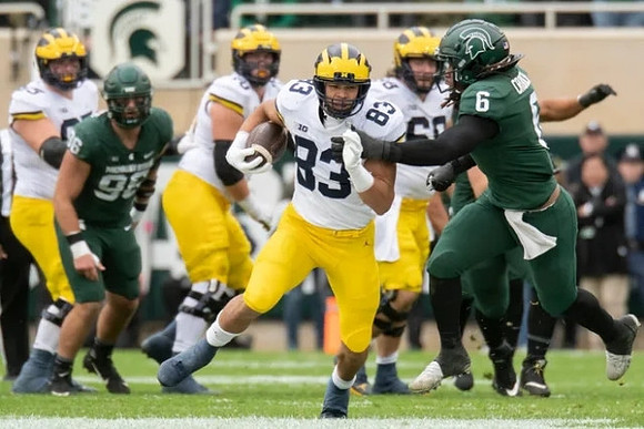 Andrew Vastardis (68) and Erick All (83)
