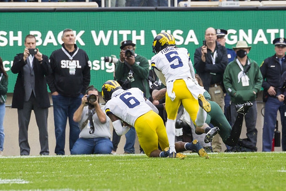 R.J. Moten (6) and DJ Turner (5)