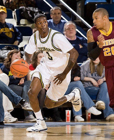Manny Harris (3)