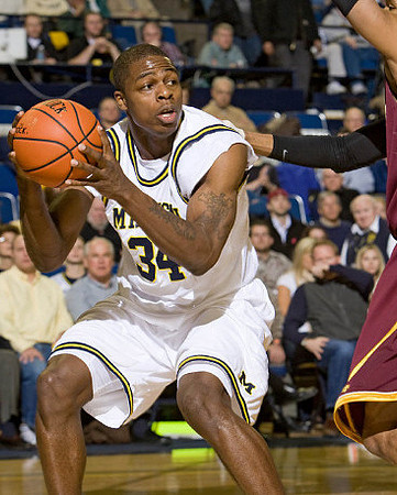 DeShawn Sims (34)