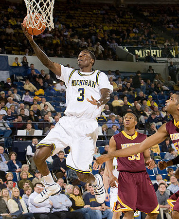 Manny Harris (3)