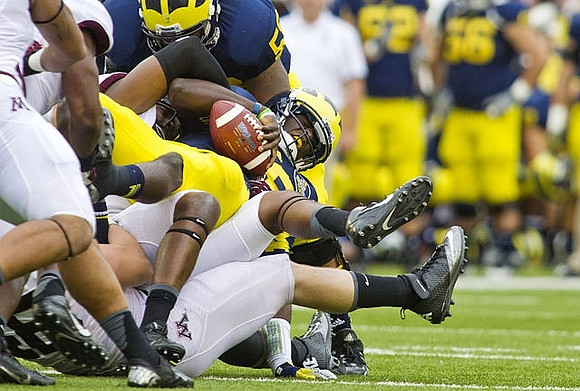 Jibreel Black (55) and James Ross (15)