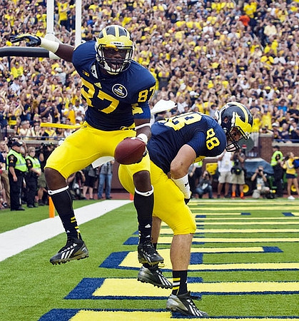 Devin Funchess (87) and Jake Butt (88)