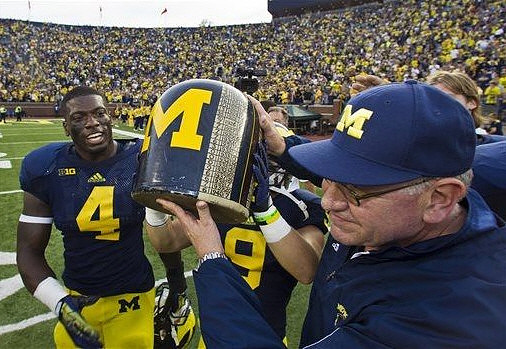 Cameron Gordon (4), Drew Dileo (9), and Jon Falk