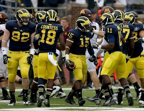 Keith Heitzman (92), Blake Countess (18), James Ross (15), Courtney Avery (11), Frank Clark (57), and Desmond Morgan (48)
