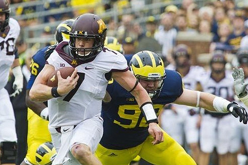 Jourdan Lewis (26) and Keith Heitzman (92)