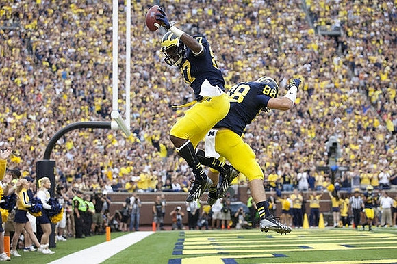 Devin Funchess (87) and Jake Butt (88)