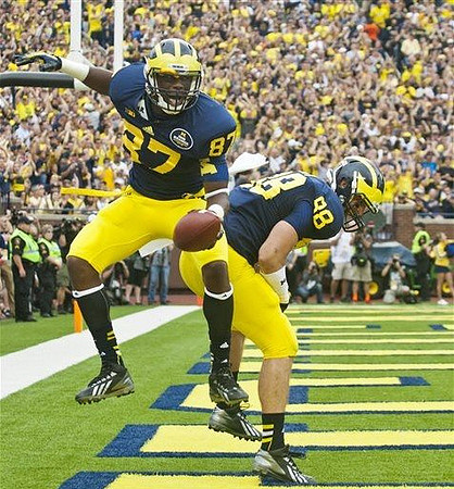 Devin Funchess (87) and Jake Butt (88)