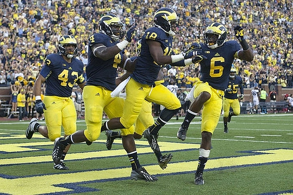 Chris Wormley (43), Cameron Gordon (4), Blake Countess (18), Raymon Taylor (6), and James Ross (15)