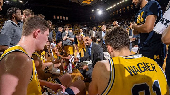 Juwan Howard and Michigan Team
