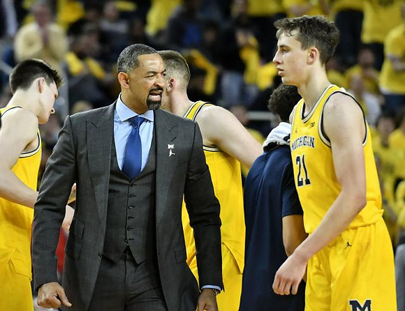 Juwan Howard and Franz Wagner (21)