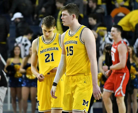 Jon Teske (15) and Franz Wagner (21)
