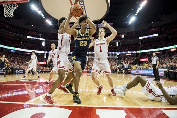 Ibi Watson (23) and Duncan Robinson (22)