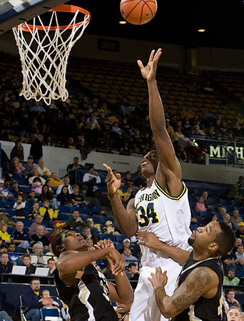 DeShawn Sims (34)