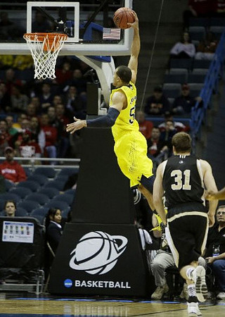 Jordan Morgan (52)