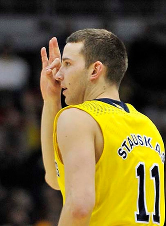 Nik Stauskas (11)