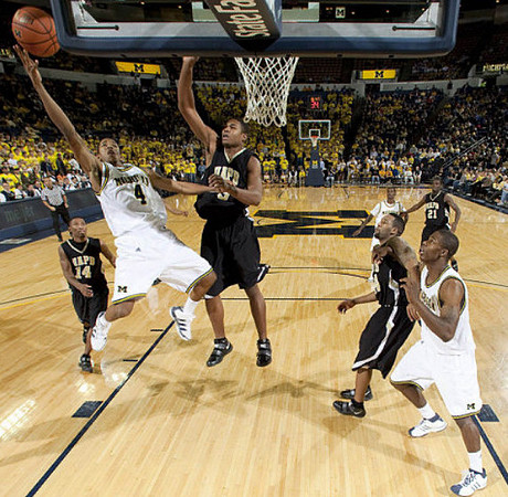 Darius Morris (4), DeShawn Sims (34), and Anthony Wright (12)