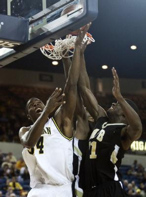 DeShawn Sims (34)