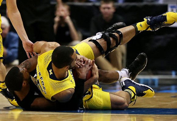 Jon Horford (15)