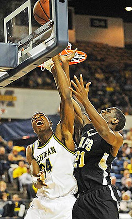 DeShawn Sims (34)