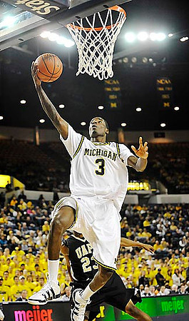 Manny Harris (3)