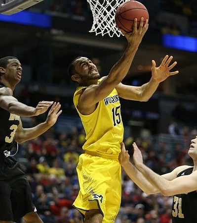 Jon Horford (15)