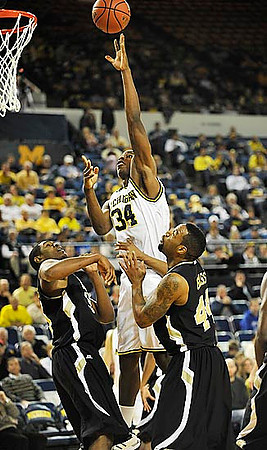 DeShawn Sims (34)