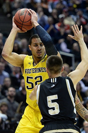 Jordan Morgan (52)