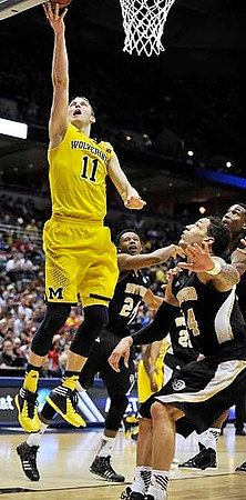 Nik Stauskas (11)